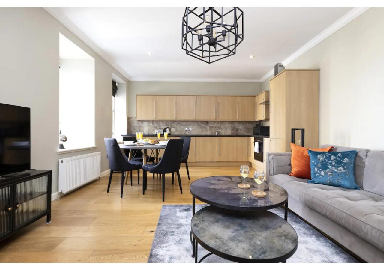 Royal Mile Apartments By Joivy Edinburgh Ngoại thất bức ảnh