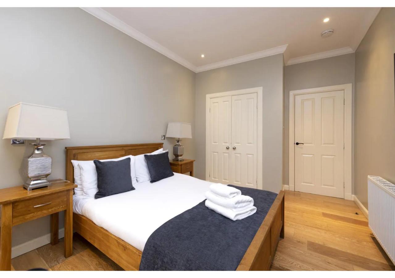 Royal Mile Apartments By Joivy Edinburgh Ngoại thất bức ảnh