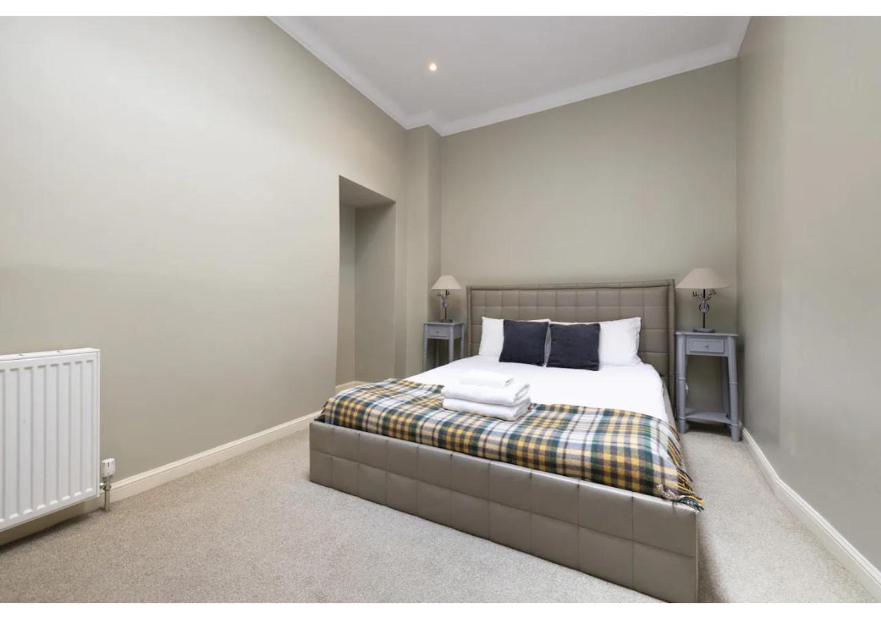 Royal Mile Apartments By Joivy Edinburgh Ngoại thất bức ảnh