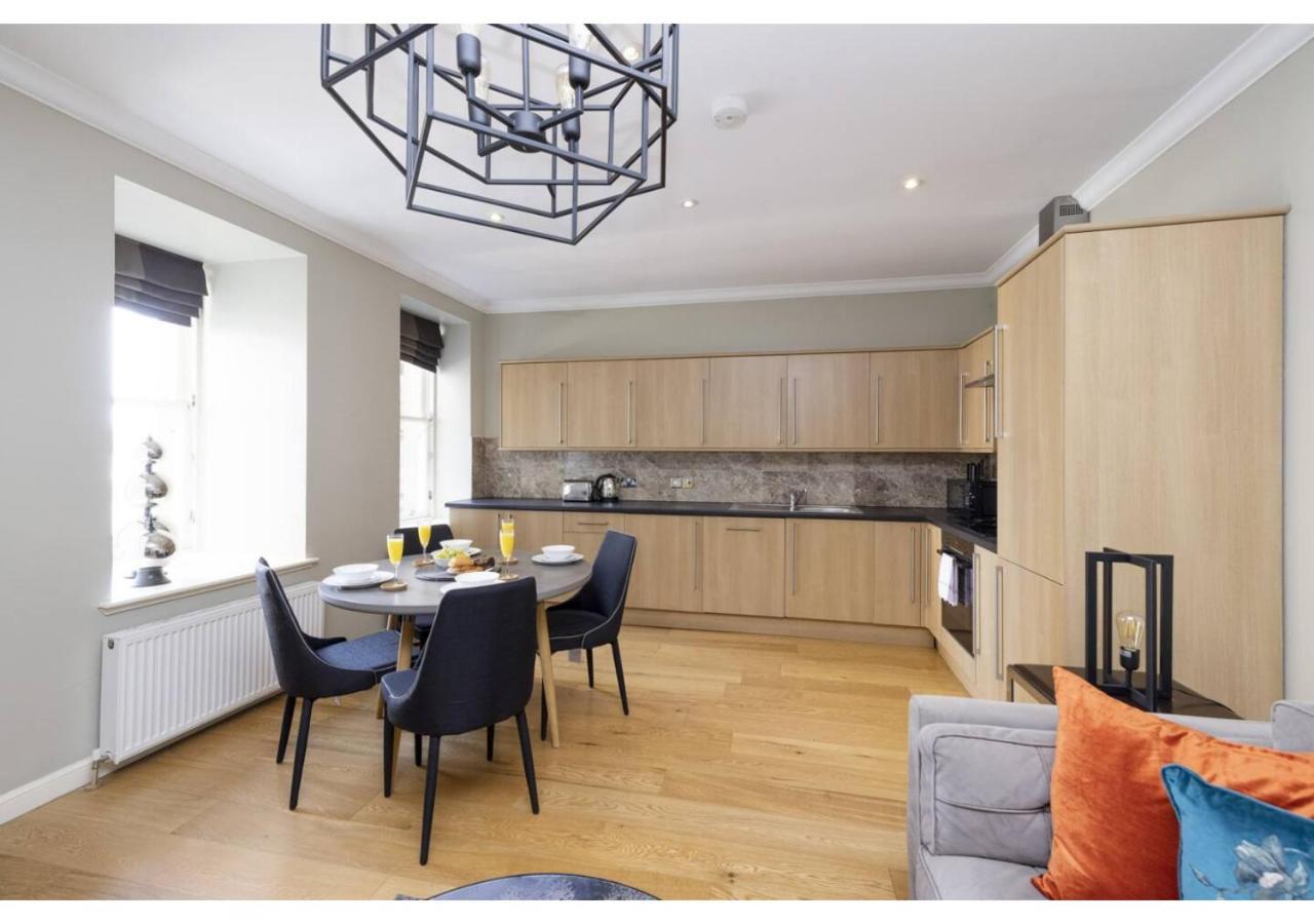 Royal Mile Apartments By Joivy Edinburgh Ngoại thất bức ảnh