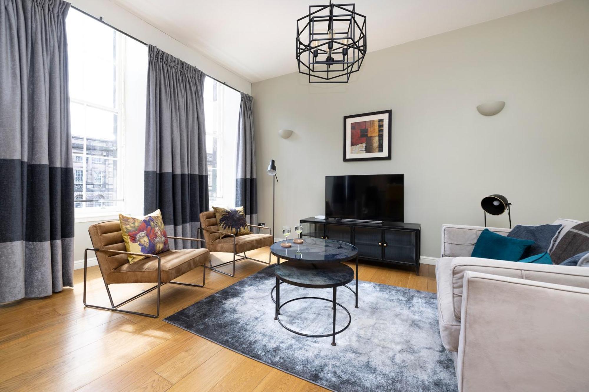Royal Mile Apartments By Joivy Edinburgh Ngoại thất bức ảnh